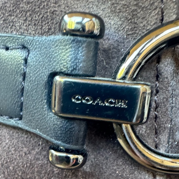 Coach - Picture 5 of 7